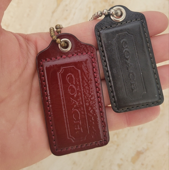 XL Coach Tag Set - Picture 4 of 7